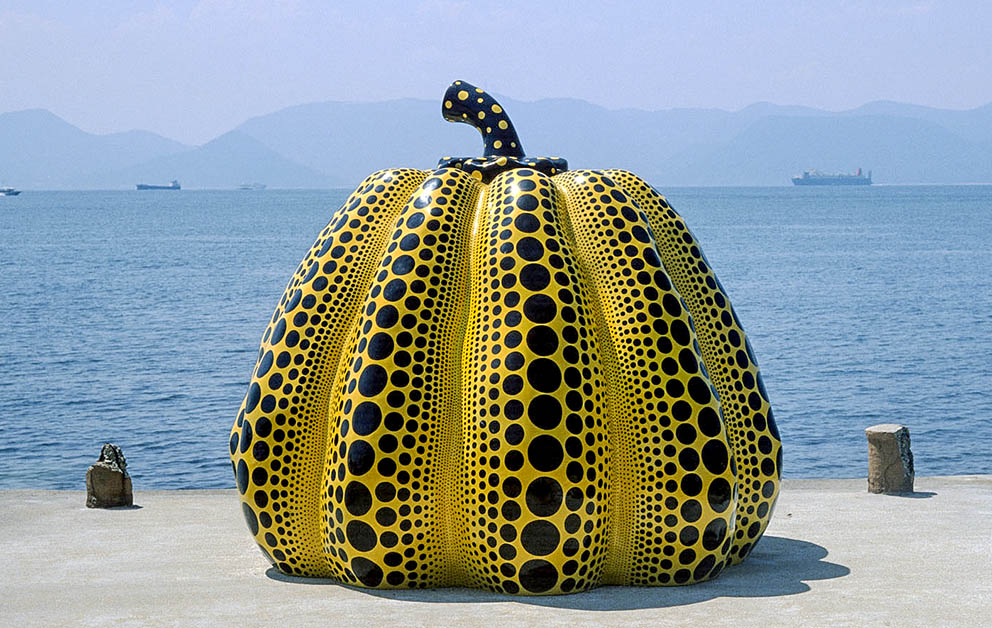 Yayoi Kusama's pumpkin returns to Naoshima island after typhoon